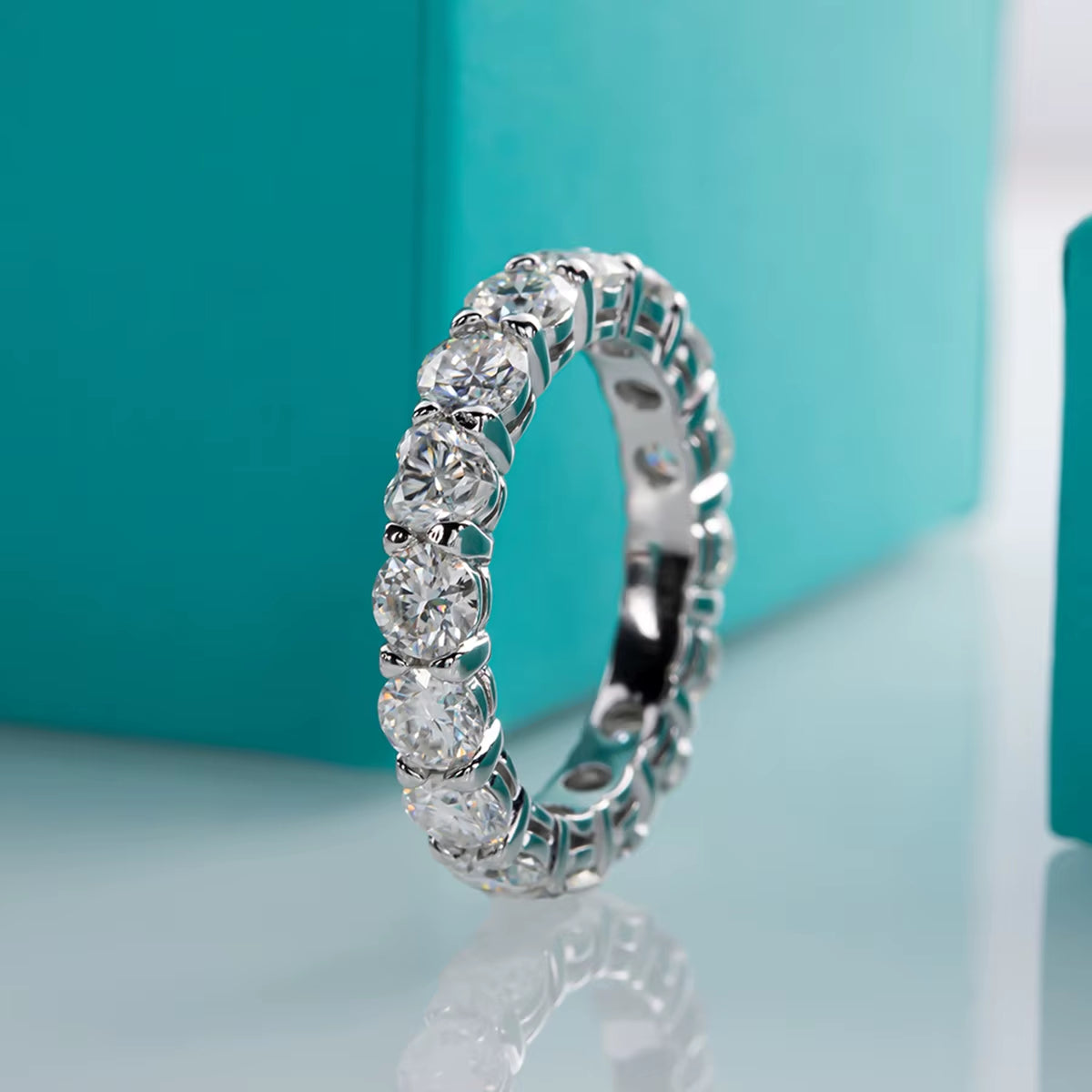 4Mm D Color Heart Moissanite Diamond Wedding Band Ring 18K Gold Plated 925 Sterling Silver Eternity Rings Wholesale